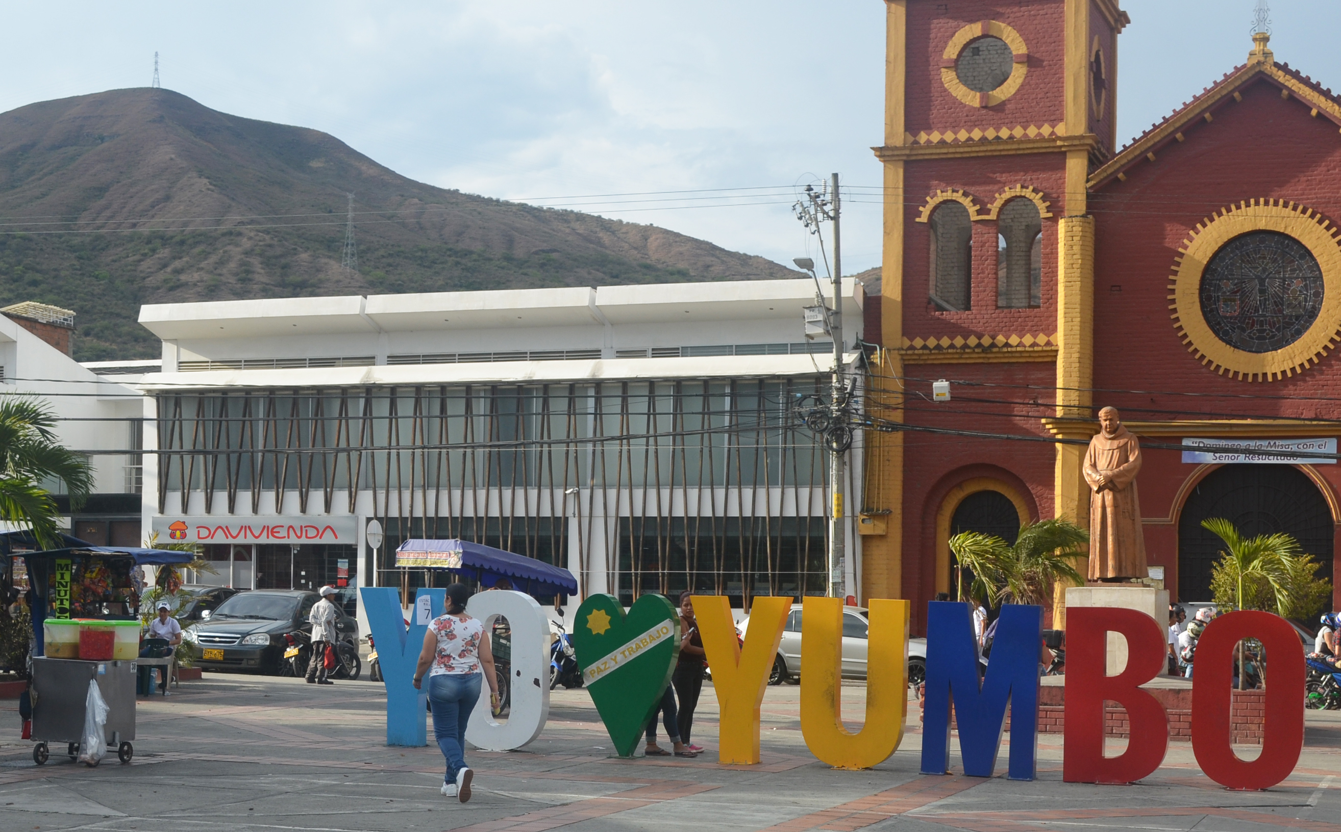 Aprobación de piscinas en Yumbo