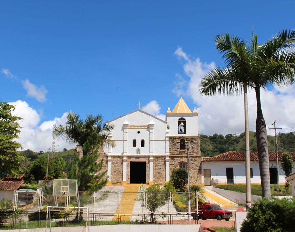 Aprobación de planos de propiedad horizontal en Chima, Santander
