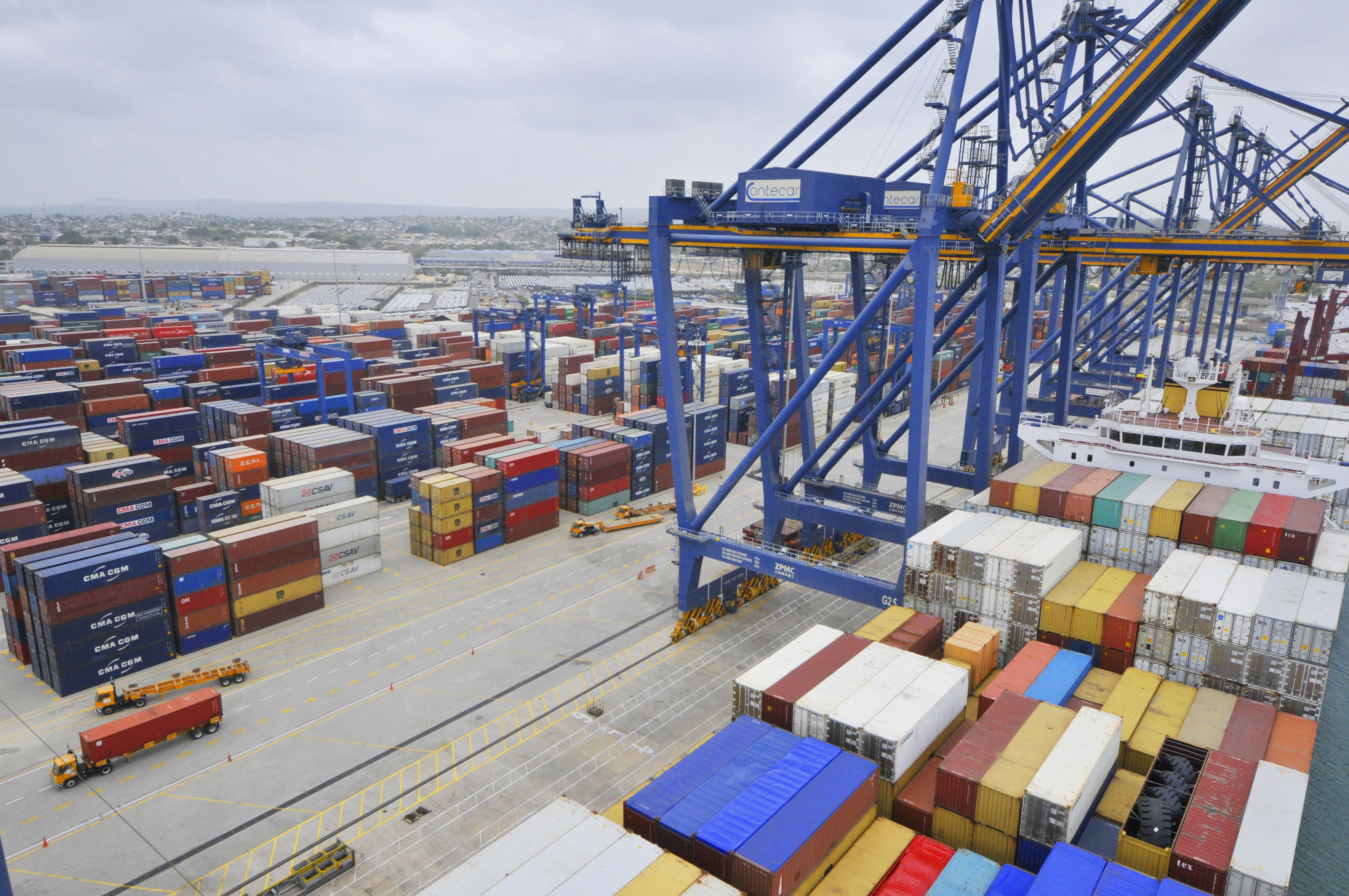 Modificaciones a licencias y registros de importación