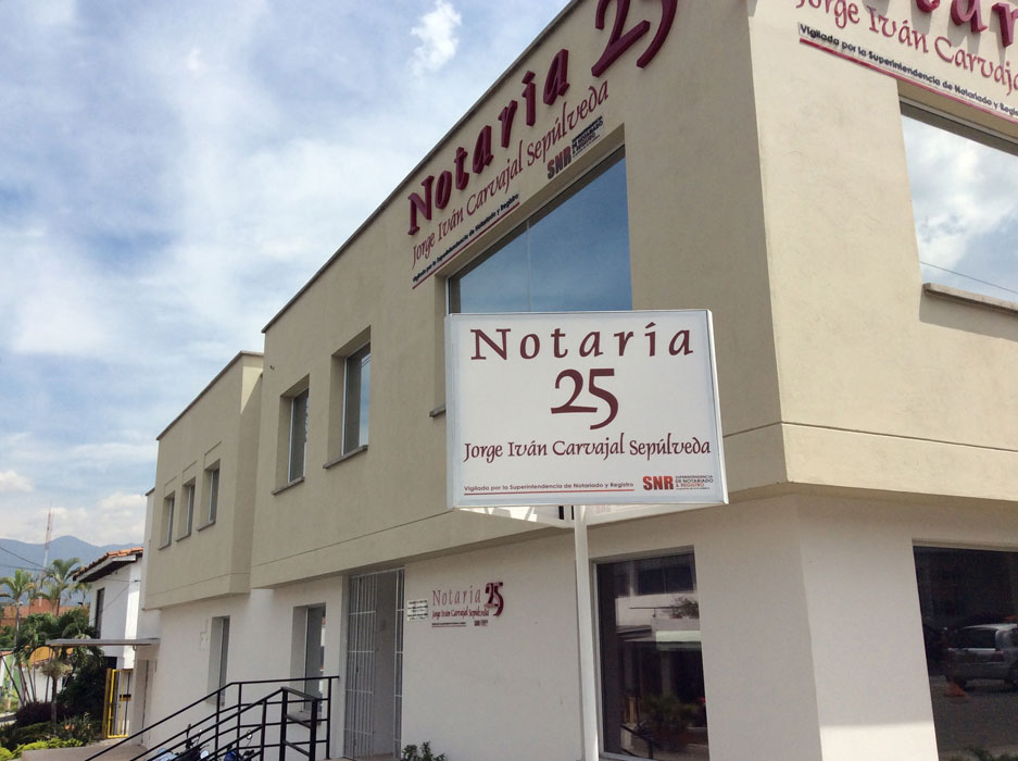 Servicios digitales en la Notaría 25 de Medellín