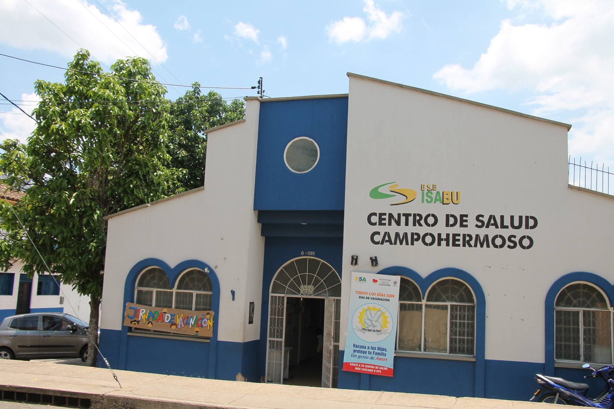 Examen de laboratorio clínico en el Instituto de Salud de Bucaramanga