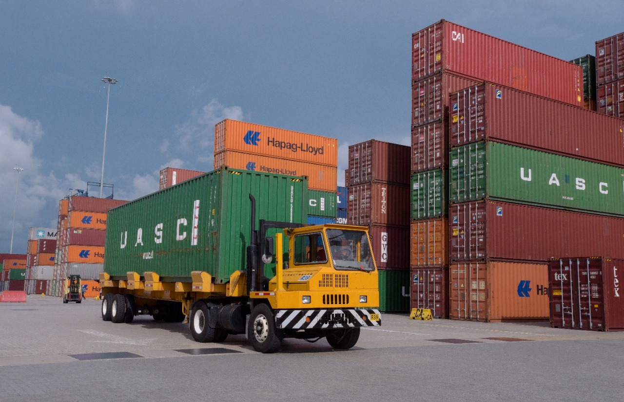  Habilitación de un depósito privado para procesamiento industrial